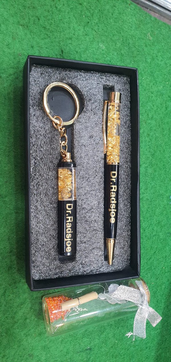 Personalised Executive Pen & Keychain Gift Set for Doctors